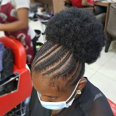 #naturalhairstyles #hairoftheday #slayedhair #braidinglesson #braidingclass #hairstyles Twist With Braiding Hair, Twist For Beginners, Wig Cornrows, Wool Hairstyles, Short Natural Curls, Twist Braiding Hair, Natural Hair Wedding, Cornrows Braids For Black Women, Black Hair Updo Hairstyles