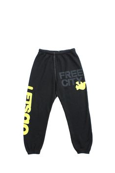 Unisex sweatpant with classic "Free City" print in black and yellow. A supersoft essential sweatpant with a covered elastic waist and a pull drawstring. WHY WE LOVE IT FREECITY, born in 2001, uses local factories with custom developed materials, fabrications, washes and dyes. Prints are hand-thrown, using hand-mixed paint with on-screen mixed gradients - made one by one, in small batches. DETAILS Medium weight polyblend: 50& rayon, 25% polyester, 25% cotton. Hand-sewn, washed, and hand-screen pr