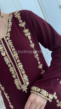 Gotta Work Dresses Pakistani, Latest Punjabi Suit Designs Embroidery, Latest Velvet Suit Designs, Embroidery Dress Designs, New Dress Design Indian, Fancy Dress Patterns, Velvet Suit Design, Indian Wedding Clothes For Men, Chiffon Suit