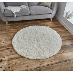 Cream Round Shaggy Area Rug – Soft Plush Circular Design – 133cm Diameter Autumn Room, Shaggy Rugs, High Pile Rug, Circle Rug, Cream Rug, Shaggy Rug, Bed Throws, Round Rugs, Home Decor Styles