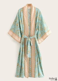 Women's Chic WINONA Belted Boho Kimono Beautiful turquoise print Flared sleeves Matching sash belt at waist Longline Soft, lightweight fabric Fabric: Rayon Please note: Cold gentle wash suggested SIZING GUIDE: To ensure correct fit please check measurements chart below. Size (CM) S M L Shoulder 55.5 56.5 58 Bust 110 114 120 Sleeve Length 32 33 34.5 Length 124.5 125.5 127 Want to see more boho styles? >> View All Boho Kimonos >> Shop Boho Dresses on Sale! Long Floral Kimono, Belt Kimono, Satin Nightwear, Stile Boho Chic, Kimono Dressing Gown, Hippie Stil, Kimono Floral, Blue Kimono, Turquoise Print