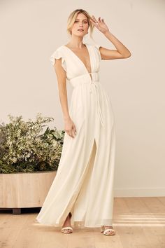 Cream Maxi Dress - Chiffon Maxi Dress - Ruffled Maxi - Boho Dress - Lulus Cream Colored Wedding Dress Simple, Engagement Photo Dress Lulus, Wedding Dress Alternative Casual, Simple Boho Wedding Dress Casual, Long White Dress Casual, Non Traditional Wedding Dress Casual, Cream Dress Formal, Boho Engagement Photos Outfits, Casual Elopement Outfit