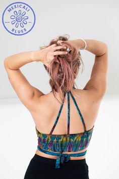 Tied in the front, or tied around back, it doesn't matter as it is all groovy as long as it's Tie Dye. Yoga Wrap Top, Colorful Explosion, Boho Street Style, Stretchy Crop Tops, Hippie Fashion, Tie Dye Designs, Purple Teal, Doesn't Matter, Yoga Tops