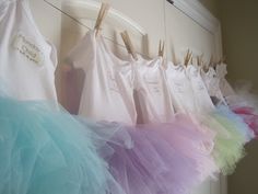 The Jenson Jaunts: Monday's Child Poem Onsies Diy Tutus, Tulle Crafts, Tutu Tutorial, Diy Tutu, Tutu Skirts, Diy Baby Clothes