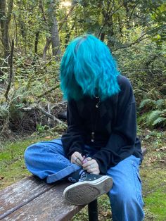 Blue Hair Aesthetic Outfit, Blue Hair With Green Tips, Blue Grunge Hair, Blue Hair Outfit Style Clothes, Short Blue Hair Aesthetic, Blue Hair Girl Aesthetic, Grunge Blue Hair, Short Hairstyle Women Curly, Neon Blue Hair