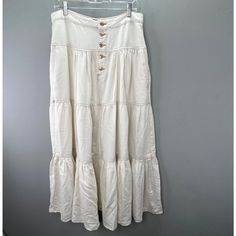 New Without Tags Free People We The Free Dreamweaver Skirt In Ivory. Full, Tiered, Poeckets, Gold Buttons, Super Cute. Size M. Waist: 16" Across Hip: 22" Across Length: 39-1/2" Condition: New Without Tags White Bohemian Maxi Skirt For Daywear, Cream Tiered Skirt For Daywear, Flowy Cream Cotton Maxi Skirt, Spring Cream Cotton Maxi Skirt, White Bohemian Midi Skirt, Bohemian White Midi Skirt, Free People Skirt, Gold Buttons, Maxi Skirt