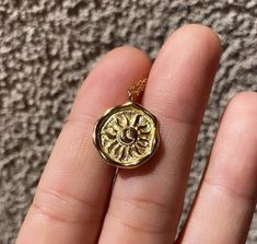 Moon Gold Necklace, Necklace Sun And Moon, Sun Moon Necklace, Sun And Moon Pendant, Gold Pinky Ring, Necklace Sun, Sun And Moon Necklace, Moon Gold, Gold Chain Earrings