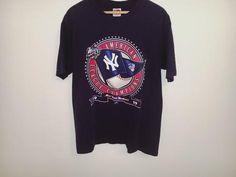 Vintage 90s New York Yankees Championship T Shirt (1999) - Mens Large Vintage Yankees, Yankees Shirt, 90s Baseball, Vintage Band Shirts, 90s New York, Members Only Jacket, Vintage Band Tees, 90s Jacket, Rap Tee