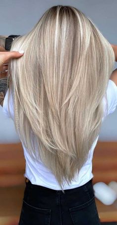 Highlight Balayage, Best Hair Color Ideas, The Best Hair Color, Highlight Blonde, Rambut Brunette, Hair Highlight, Best Hair Color, Subtle Ombre