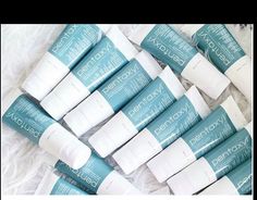 The #1 Most Effective Retinol Cream Brand On The Market. Ranked Top By Experts. Natural, Vegan Friendly, Hormone Free, Cruelty Free, Made In USA, Money Back Guarantee. #RetinolBenefits #RetinolCream #AntiAging #SkinCare #Collagen Rewind Time, Retinol Benefits, Antiaging Skincare, Retinol Cream, Cell Regeneration, Deep Wrinkles