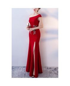 Buy slim long mermaid party dress asymmetrical shoulder with split at cheap price online. Free stable shipping and pro custom service since 2009. Elegant One-shoulder Mermaid Dress For Banquet, One Shoulder Mermaid Dress With Sweep Train For Prom, Fitted One Shoulder Floor-length Dress For Banquet, One-shoulder Mermaid Dress For Gala, Fitted Floor-length One Shoulder Dress For Banquet, Asymmetrical Evening Dress With Sweep Train For Prom, One Shoulder Mermaid Dress For Prom Season, One-shoulder Mermaid Dress For Prom, Mermaid Party Dress