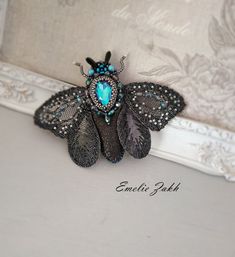 Beetle black blue Insect Brooch Pin Beetle with Beaded Wings | Etsy Unique Handmade Black Brooches, Beetle Brooch, Insect Brooch, Tatting Earrings, Art Deco Brooch, Lace Earrings, Lace Jewelry, Bead Embroidery Jewelry, Earring Tutorial