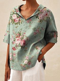 Vintage Floral Art, Linen Tops, Quilted Clothes, Floral Art Print, Floral Prints Art, Hand Embroidery Patterns, Linen Top, Neck Shirt, Elegant Fashion