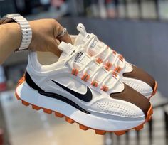 Neon Nike Shoes, White Nike Shoes, Sneaker Lovers, Cute Nike Shoes