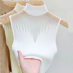 Small Vest, Sweater Sleeveless, Knit Summer, Outfit Plan, Silk Knit, Sleeveless T Shirt, Sleeveless Crop Top, Sleeveless Tshirt