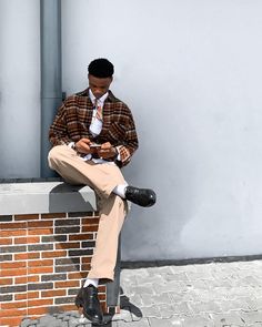 #fashion #aesthetic #fitinspo #accessories #white #photography Mens Street Outfits, Men Outfit Inspiration Casual, Black Men Portraits, Classic Men's Clothing Style, Black Guys Outfits, Formal Street Style Men, Men’s Smart Casual Outfits, Guys Clothing Styles Streetwear, Black Man Outfits Street Style