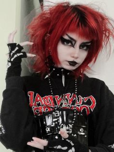 Punk Goth Makeup, Trad Goth Hairstyles, Goth Hairstyle, Trad Goth Fashion, Metal Goth, Alt Makeup, Goth Hair