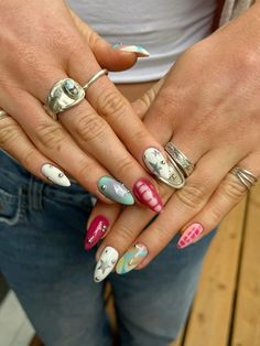 Miss Match Nails, Trendy Acrylic Nails, Match Nails, Summer Vacation Nails, Metallic Nails Design, Cruise Nails, Beachy Nails, Manicure Nail Designs