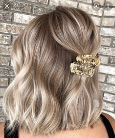 Brushed Out Curls, Hair Styles For Kids, Styles For Kids, Blond Balayage, Hair Pack, Long Bob Haircuts, Flat Hair, Hair Help, Penteado Cabelo Curto