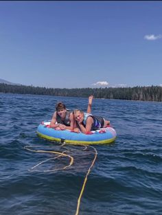 Summer Nails Gold, Summer Tubing, Surrounded By People, Tan Summer, Summer Lake, Summer Fun List