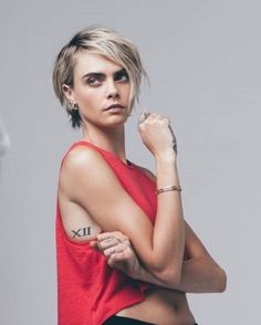 Cara Delevingne Photoshoot, Cara Delevingne Hair, Edgy Short Hair, Cara Delevingne, Pixie Hairstyles, Hair Dos, Summer Hairstyles, Bob Hairstyles