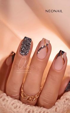 New Years Nail, Nye Nails, Pride Nails Designs, Nails Designs Short, Nails Medium Length, New Years Nail Designs, Pride Nails, New Years Nails, New Years Eve Nails