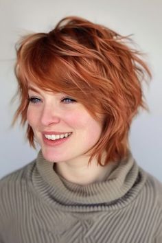 Ash Blonde Hair With Highlights, Short Shaggy Bob Hairstyles, Tousled Layers, Medium Shag Hairstyles, Stacked Haircuts, Layered Curls, Trendy Bob Hairstyles