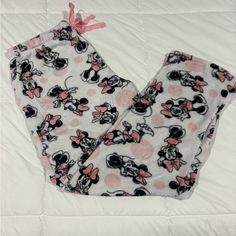 Disney Minnie Mouse Pajama Pants Fleece White & Pink Pink Draw String Tie Nwot! Never Worn!! Women’s Size Medium Great Valentine’s Day Gift! Playful White Pants For Loungewear, Playful White Bottoms For Loungewear, Playful White Loungewear Bottoms, Cute White Pants For Sleepover, Casual Mickey Mouse Bottoms For Loungewear, Cute Mickey Mouse Sleepwear For Loungewear, Cute Mickey Mouse Sleepwear Loungewear, Cute White Bottoms For Sleepover, Casual Minnie Mouse Sleepwear For Pajama Party