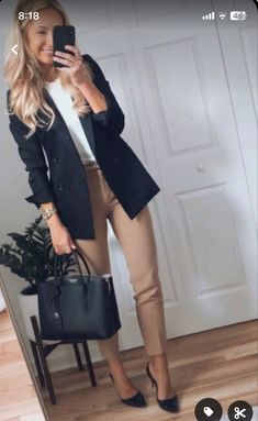 Work Attire Women, Business Professional Outfits, Office Casual Outfit, Business Outfits Women, Business Casual Outfits For Work, Classy Work Outfits, Stylish Work Outfits, Professional Attire