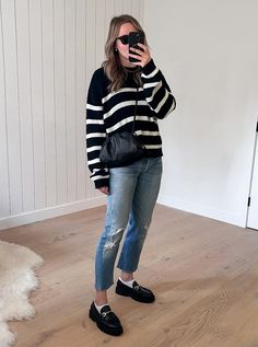 Chunky Loafers For Women Outfit, Chunky Loafers Outfit Style, Style Chunky Loafers, White Loafers Outfit, Platform Loafers Outfit, Loafers Outfit Ideas, Loafers Aesthetic, Loafers Street Style, Loafers Outfit Women