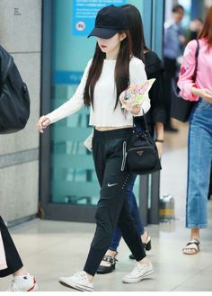 Korean Fashion Work, Irene Seulgi, Fashion Kpop