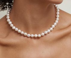 8.5-9.5mm White Freshwater Pearl Necklace - AAAA Quality Classic Akoya Pearl Necklace, Classic Pearl Drop Necklace, Pearl Trend, Single Pearl Necklace, Mother Of Pearl Jewelry, Business Suits, Pearl Jewelry Wedding, Pearl Strand, White Pearl Necklace