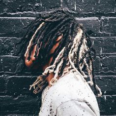 White And Black Locs, Black And White Dreadlocks, Two Tone Locs Black Women, Two Toned Locs, Two Tone Locs, Mens Twists Hairstyles, White Highlights