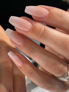 Pink Ombre Nails, Nude Nail Designs, Classy Acrylic Nails, Gradient Nails, Neutral Nails, Classy Nails, Dream Nails, Pretty Acrylic Nails