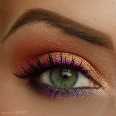 Sunset Eyes, Purple Eyeliner, Gold Eye Makeup, Eye Makeup Pictures, Gold Eyeshadow, Bohol, Gold Eyes