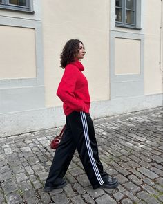 obsessed with this shade of red ❤️‍🩹 sweater is from @lilisidonio_official | Anzeige . . . . . . thrifted outfit, vintage style, fashion inspiration, thrifting, fall fashion trends 2024 pinterest style aesthetic, fall outfit inspiration, red knitsweater, adidas trackpants, fall ootd, daily fit check, what I wore this week, grwm, daily fall outfits, red details #fallfashiontrends2024 #pinterestootd #falloutfitinspiration #redknitwear #stylingtrackpants #adidastrackpants #dailyfitcheck Red Sweater Aesthetic, Fall Outfits Red, Aesthetic Fall Outfit, Thrifted Outfit, Digital Wardrobe, Fall Outfit Inspiration, Fall Ootd, Pinterest Style, Red Details