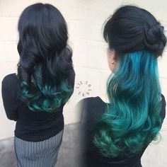 Underdye Hair, Peekaboo Hair Colors, Underlights Hair, Hair Color Underneath, Peekaboo Hair, Latest Hair Color, Rainbow Hair Color, Dye My Hair, Hair Inspiration Color