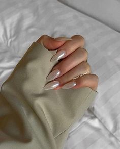 Unghie Sfumate, Pearl Nails, Soft Nails, Nail Swag, Neutral Nails, Classy Nails