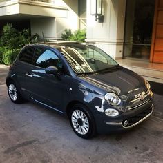 Black Fiat 500, Lounge Wear Outfits, Lounge Room Ideas, Fiat 500e, Sky Lounge