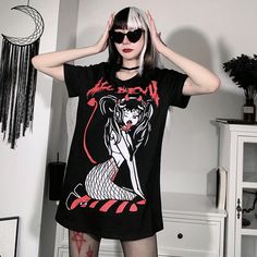 AltGirl Harajuku Dark Gothic T-shirt Women Grunge Cartoon Devil Print Short Sleeve Loose Tee Tops Vintage Emo Alt Casual Clothes Printed Tshirt Women, Dark Punk, Grunge Chic, Black Tees, Punk Grunge, Loose Tees, Top Streetwear, Next Clothes, Cat Person