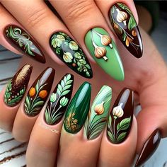 Celebrate the season with this elegant chocolate and green nail design, perfect for a festive Christmas look! #fashion #nailsofinstagram #nailsoftheday #christmas Green Nail Design, Green Christmas Nails, Nails Festive, Green Nail Designs, Christmas Look, Green Nail, Holiday Vibes, Types Of Nails, Festive Holiday