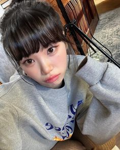 Chaewon Selca, Chaewon Instagram, Le Sserafim Chaewon, Icon Pfp, Girl Bands, Star Girl, Girl Icons