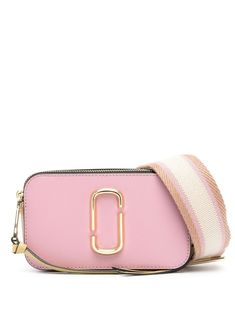 pink gold-tone logo plaque top zip fastening main compartment adjustable shoulder strap Marc Jacobs Handbag Pink, Marc Jacob’s Snapshot Bag, Marc Jacobs Snapshot Bag Pink, Pink Marc Jacobs Bag, Preppy Purses, Pink Designer Bags, Snapshot Marc Jacobs, Cute Shoulder Bags, Marc Jacobs Snapshot Bag