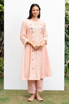 Peach straight kurta with floral embroidery and lace details. Paired with a pant with lace details at the hem and cotton inner. - Aza Fashions Peach Chikankari Embroidery Set, Fitted Peach Sets With Floral Embroidery, Peach Floral Embroidery Fitted Sets, Festive Peach Sets For Spring, Feminine Embroidered Cotton Sets, Fitted Sets With Embroidered Border For Spring, Women Kurta, Straight Kurta, Kurta With Pants