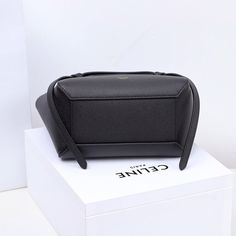 Size: 20cm*20cm*10cm It comes with Dust box, Care manual, Tag, and Paper bag. High-end Square Bags With Removable Pouch, High-end Tote Box Bag With Removable Pouch, Designer Square Satchel With Large Capacity, High-end Square Satchel With Large Capacity, Black Top Handle Bucket Bag For Gift, High-end Large Capacity Square Satchel, Modern Bucket Bag With Top Carry Handle For Gift, High-end Black Square Box Bag, Modern Top Handle Box Bag As Gift