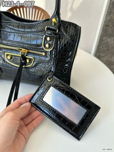 1:1 Replica Bags  Measurements: 25 x 17 cm / 9.8 x 6.7 inches  This Product Is Of The Best Quality.  The Production Time Is 3-5 Working Days.  Includes Box, Dust Bag, Care Manual, Booklet, Card, Bill Of Sale.. Balenciaga Neo Classic, Bill Of Sale, Neo Classic, Top Tier, Balenciaga, Leather Bag, Dust Bag, Leather, Black