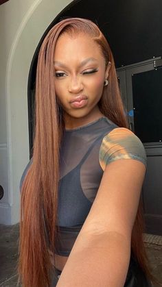 Auburn Curtain Bangs Hair, Reneé Downer Hairstyles, Black Woman Wig Styles, Natural Wig Colors Black Women, Spice Brown Hair, Frontals On Black Women, Wig Without Edges, Honey Brown Hair Color Black Women Dark Skin, Brown Side Part Wig Black Women