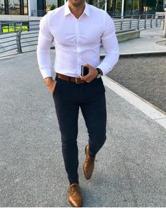 Mens Fashion Classy Gentleman Style, Men Work Outfits, Mens Business Casual Outfits, Formal Men Outfit, Men Fashion Casual Shirts, Formal Mens Fashion, Mens Fashion Smart, Dapper Gentleman, Mens Fashion Jeans