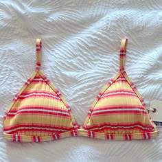 Brand New With Tags, Size Large, And Has Adjustable Back Closure And Straps. It Also Has Removable Padding And Colors Are Yellow, 2 Pinkish Tones And Mint. Super Cute! Swim Clothes, Triangle Swim Top, Beachy Outfits, Summer Bathing Suits, Trendy Bikinis