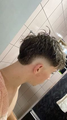 Burst Fade With Straight Hair, Taper Mullet Men, Buzz Cut Mullet, Mod Mullet, White Guy Haircuts, Mullet Mohawk, Burst Fade Mullet, Mohawk Fade, Burst Fade Mohawk